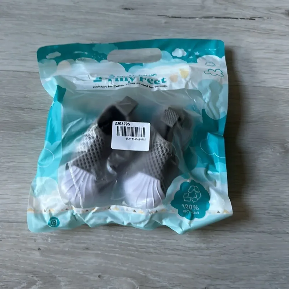 2 Tiny Feet Summer Sneakers - Non-Slip Baby Shoe-Socks Grey/White 5.5 NWT IN PKG